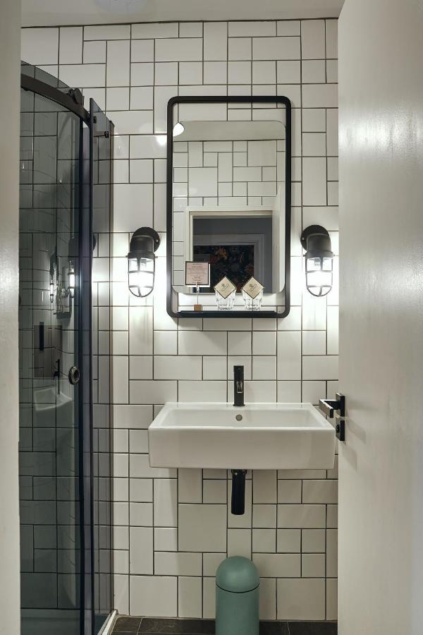 Hotel The Brownswood Londyn Zewnętrze zdjęcie